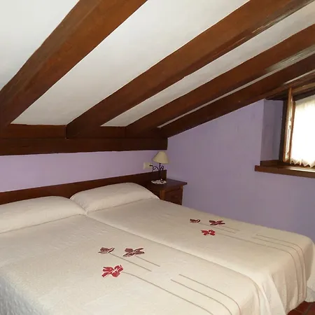Rurales Las Rocas De Brez Apartment